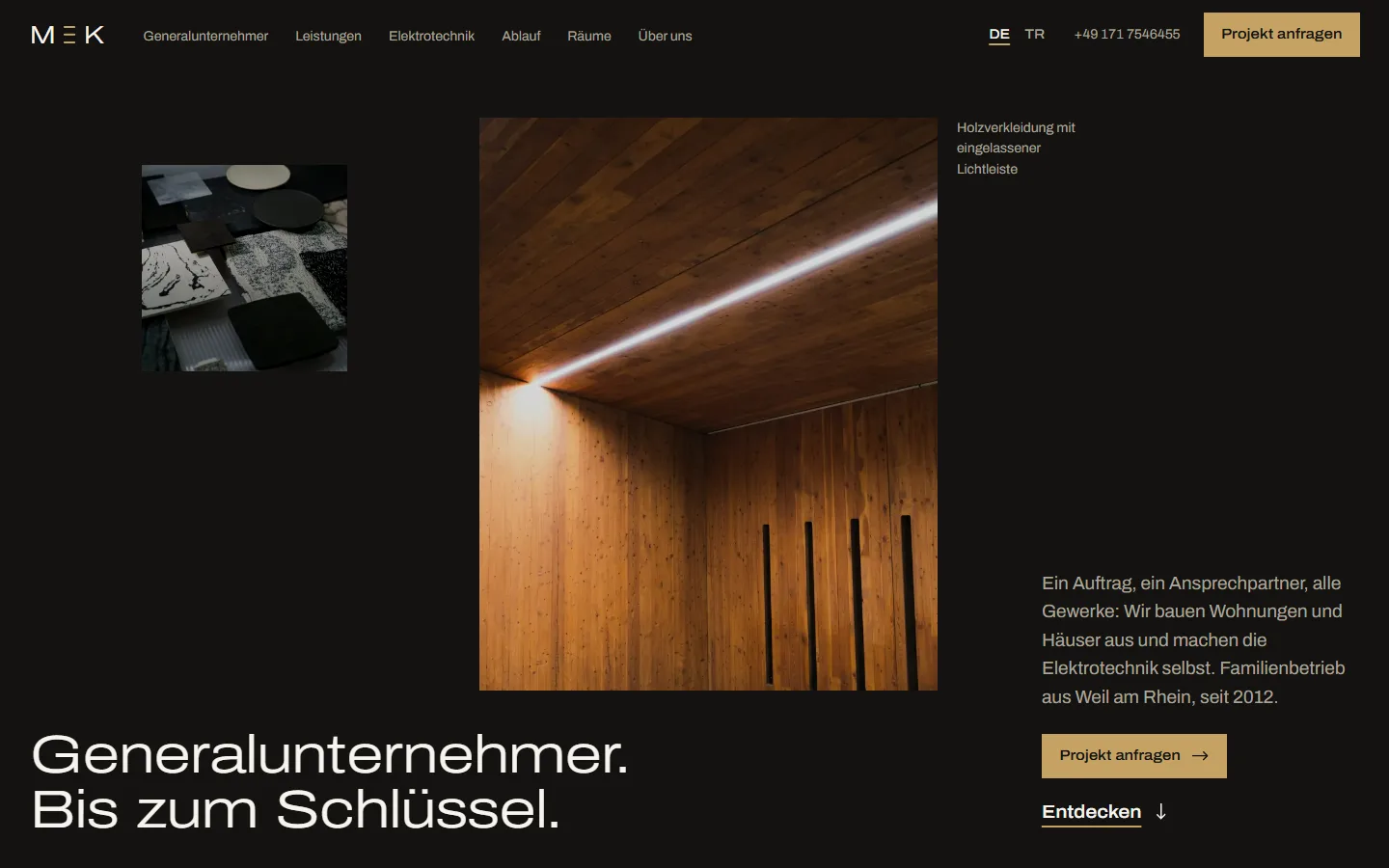 Startseite von mek-bau.de: Holzdecke mit Lichtleiste und der Titel „Generalunternehmer. Bis zum Schlüssel.“